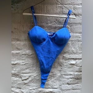 MINAA MONROE Bodysuit